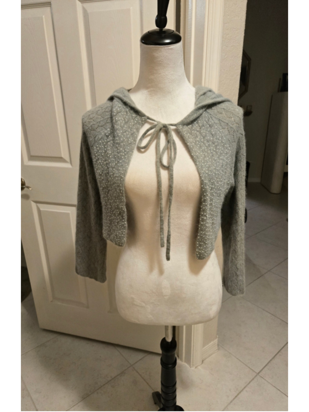 Free People Pearl Beaded Pointelle Cropped Tie Hooded Cardigan Shrug Gray L